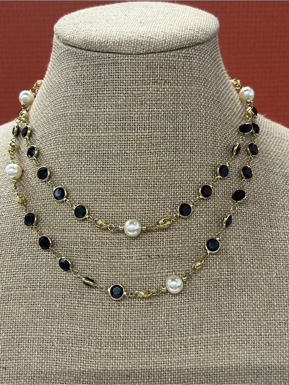 Gorgeous vintage Swarovski long layering necklace black crystal and faux pearls.